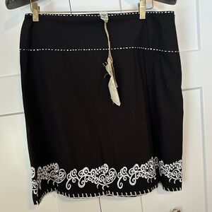 Prana Black Skirt with White Embroidery NWT 12 Spring Break Easter Travel